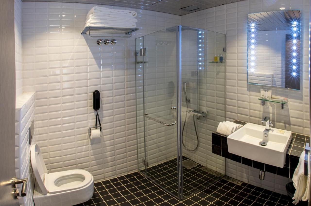Flowery Holiday Suites Kuwait City Ngoại thất bức ảnh
