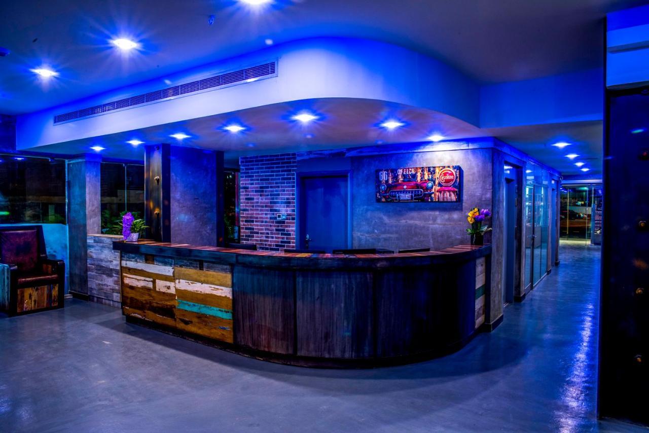 Flowery Holiday Suites Kuwait City Ngoại thất bức ảnh