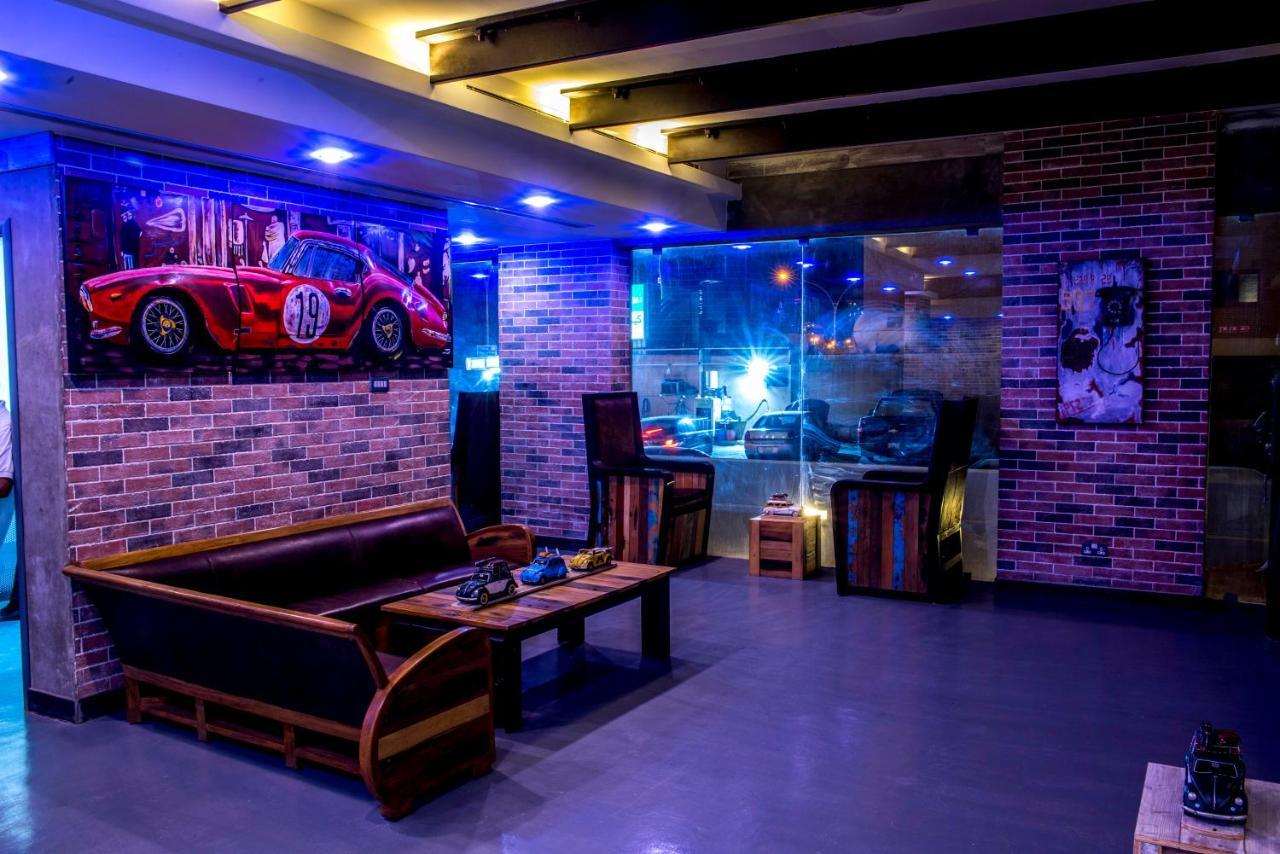 Flowery Holiday Suites Kuwait City Ngoại thất bức ảnh